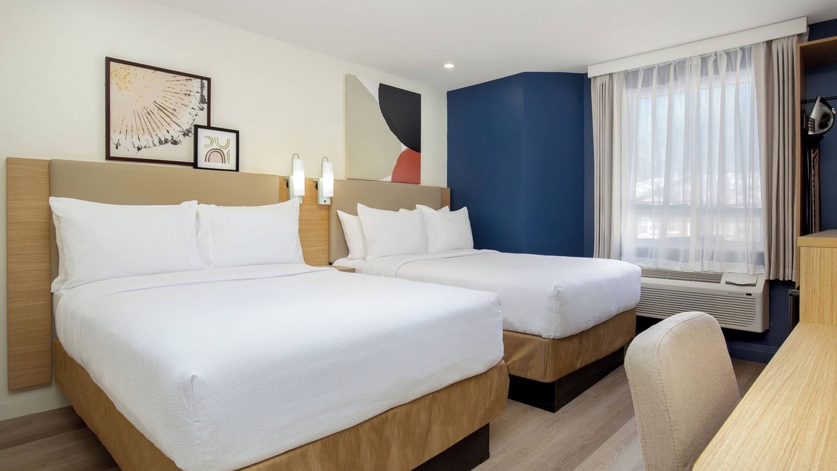 Northeast Mississauga Hotel | Spark by Hilton Toronto Airport