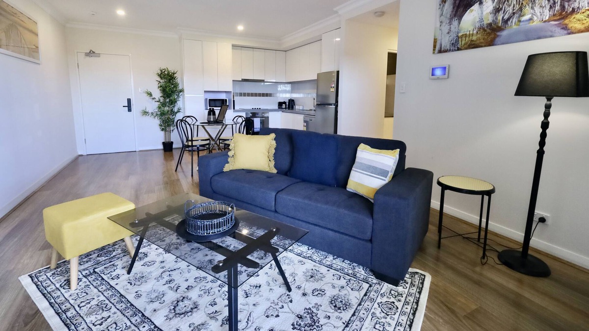 Midland Apartment | Sparkling New Quality - Midland - family perfect sleeps 4