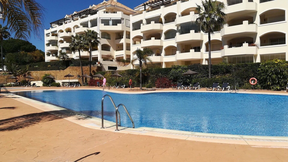 Nikki Beach Apartment | Special Elviria Apartment :2-6 guests
