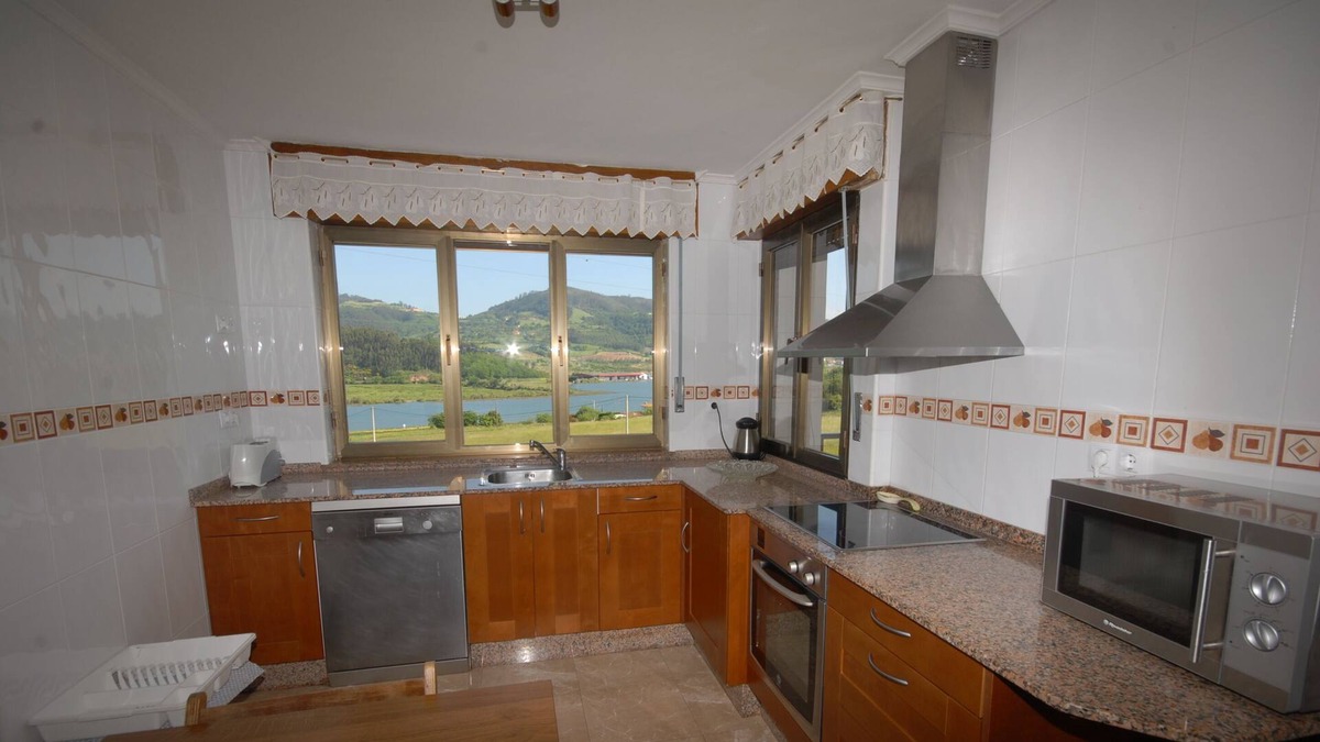 Bedrinana Cottage | SPECIAL, JANUARY, FEBRUARY AND MARCH, LARGE CAPACITY