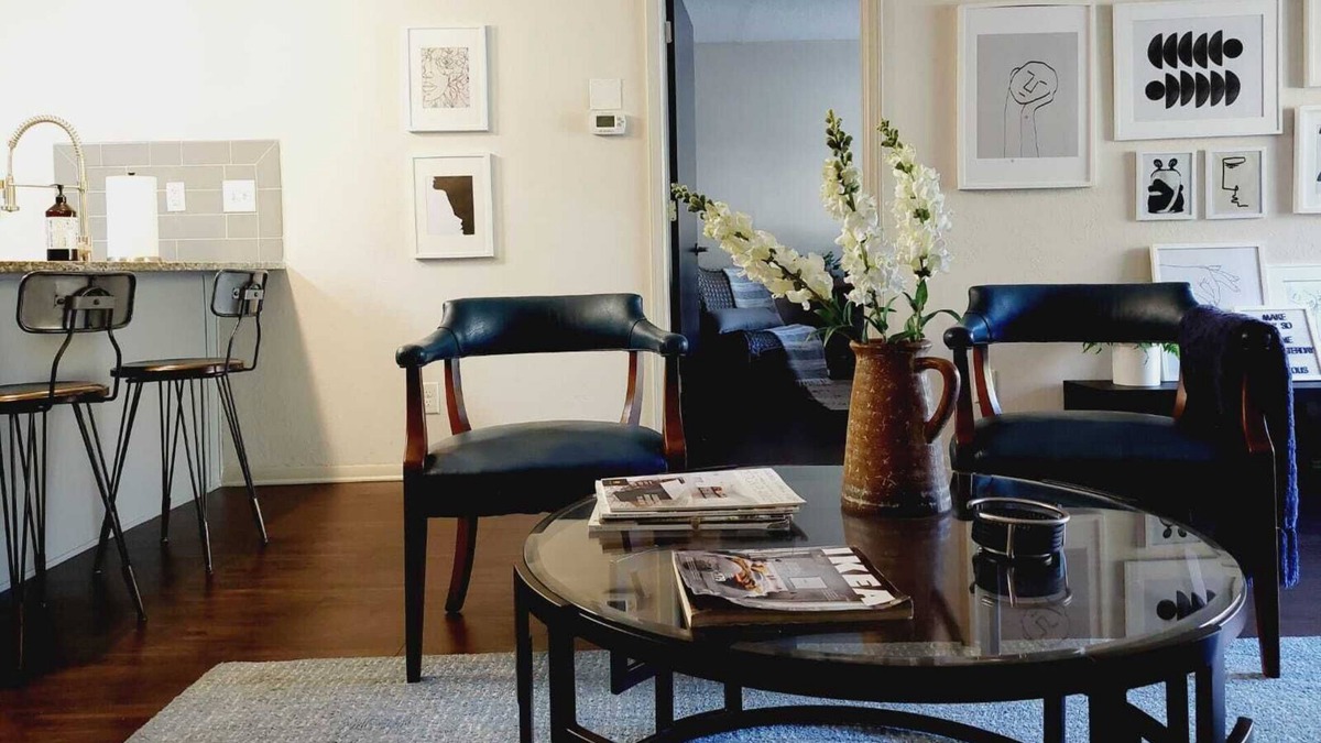 Buckhead Apartment | Spectacular" 2Beds/1BA near Lenox/Buckhead