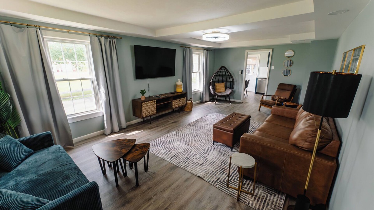 Jamestown House | Spectacular 3BR Home Close To Beautiful Lake Cumberland!