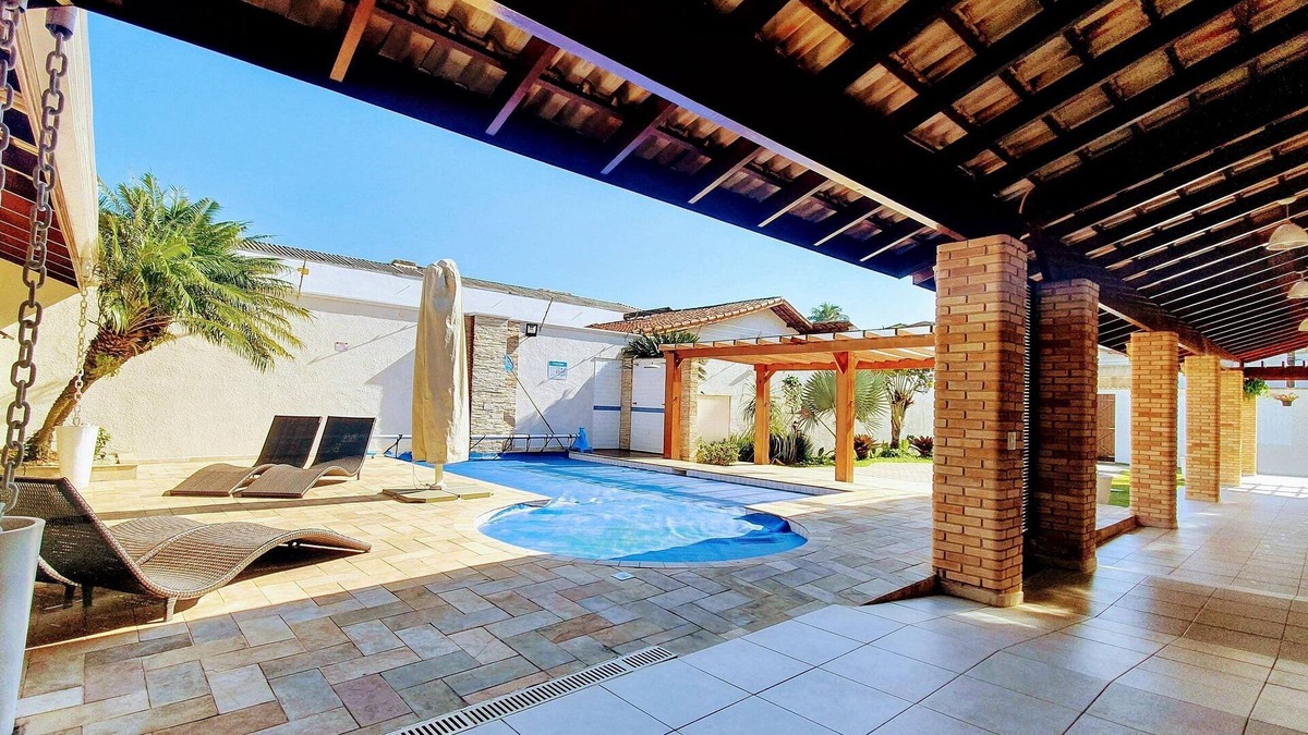 Praia dos Sonhos House | Spectacular, 6 suites, Gourmet Balcony, Billiards, Foosball, Praia dos Sonhos .
