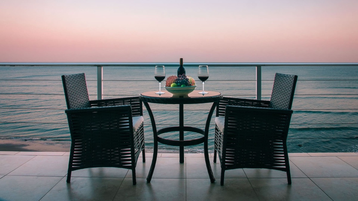 Boca Corona Apartment | SPECTACULAR BEACHFRONT SUITE WITH MAGNIFICENT VIEW - GOLDEN COWRY