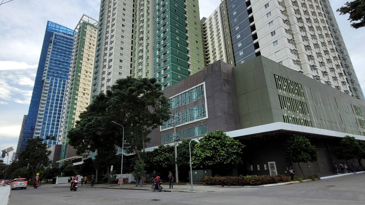 Lahug Condo | Spectacular CEBU IT park Condo 2 bedroom 2 bathroom