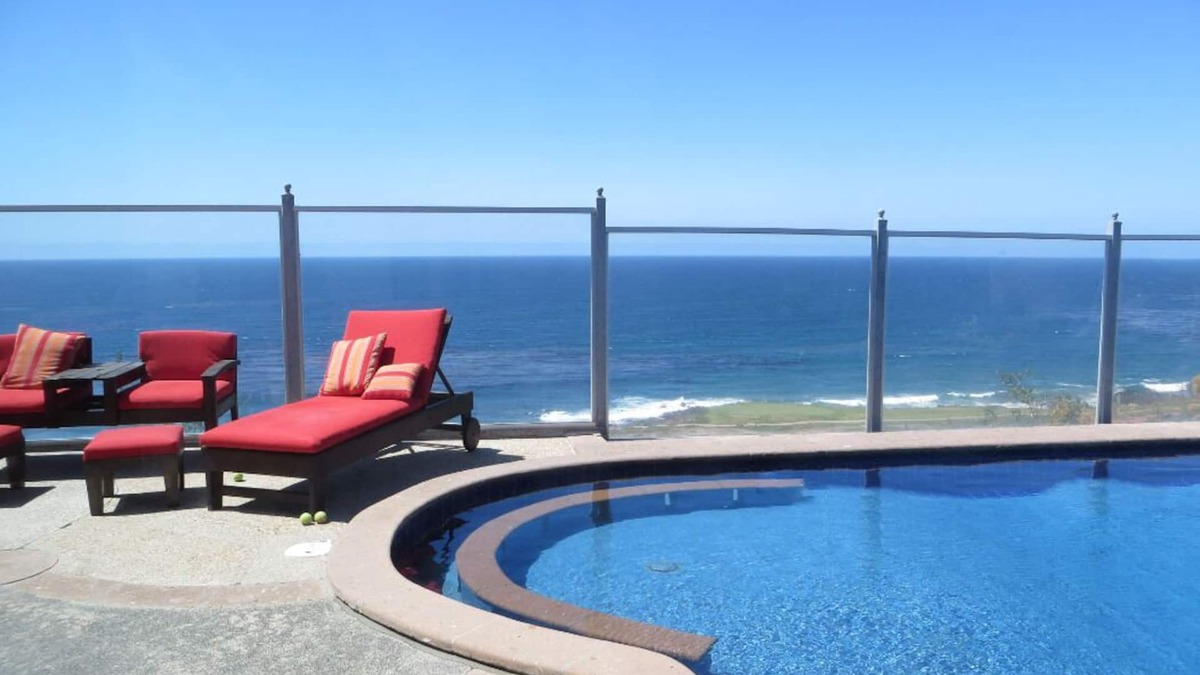 Salsipuedes House | Spectacular Custom Home with Pool/Jacuzzi in Bajamar Ocean Front Golf Resort