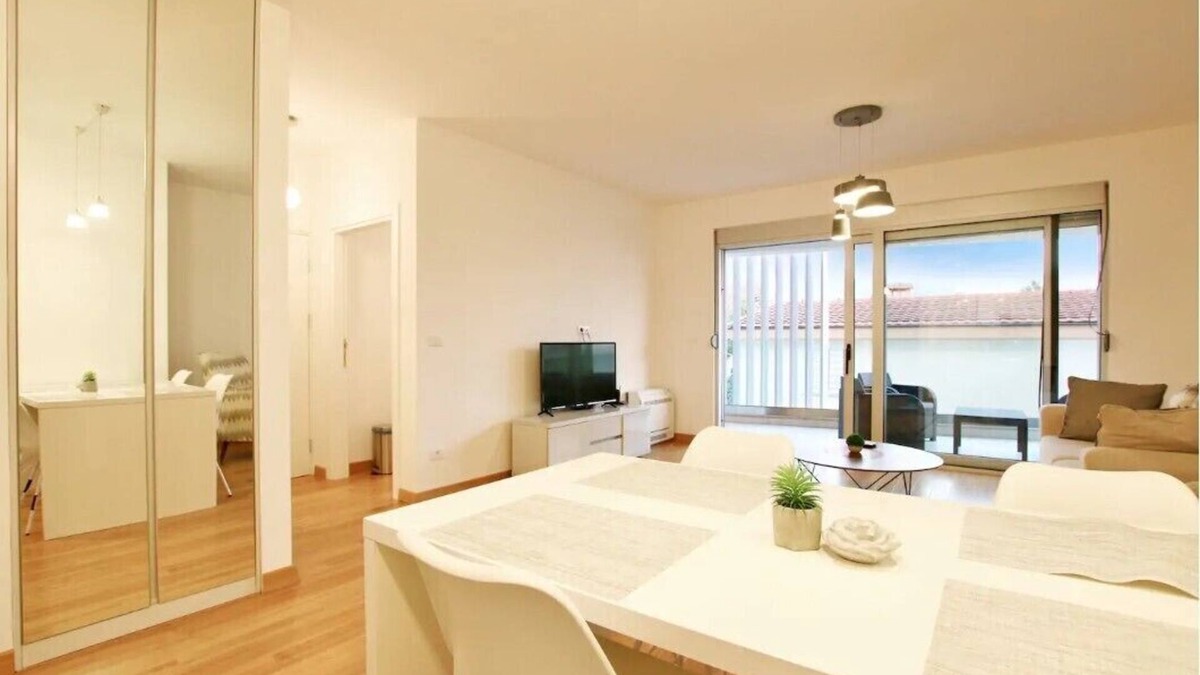 Donja Lastva Apartment | Spectacular modern Apt in Tivat minutes from the sea