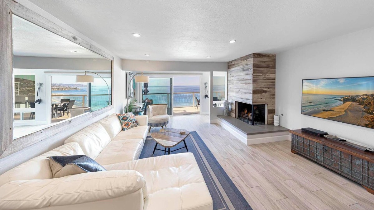 Dana Point Condo | Spectacular Oceanfront - the Best Views in Dana Point !