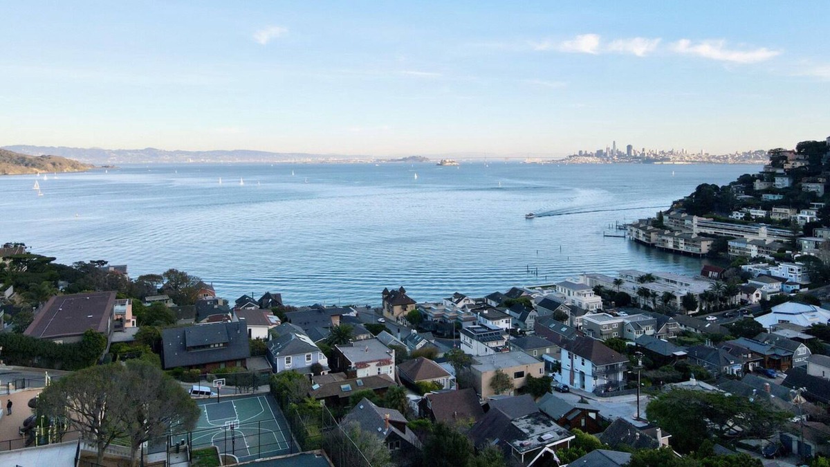 Sausalito Apartment | Spectacular San Francisco Views