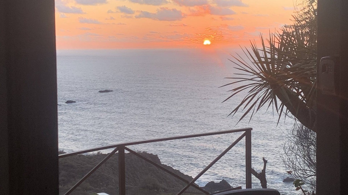 Santa Cruz de Tenerife Cottage | Spectacular Secluded home beween the mountains and the sea