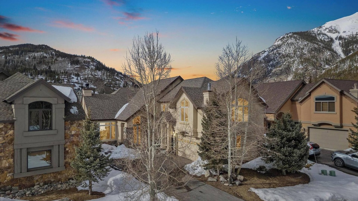 East Village at Copper House | SPECTACULAR Ski-In/Out House on Golf Course! Private Hot Tub w/Mountain Views!