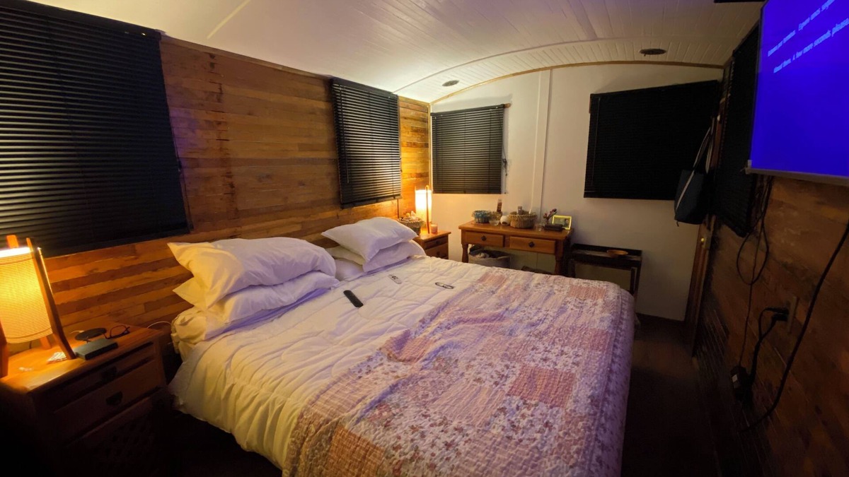 La Serena Cabin | Spectacular train car with individual yard.