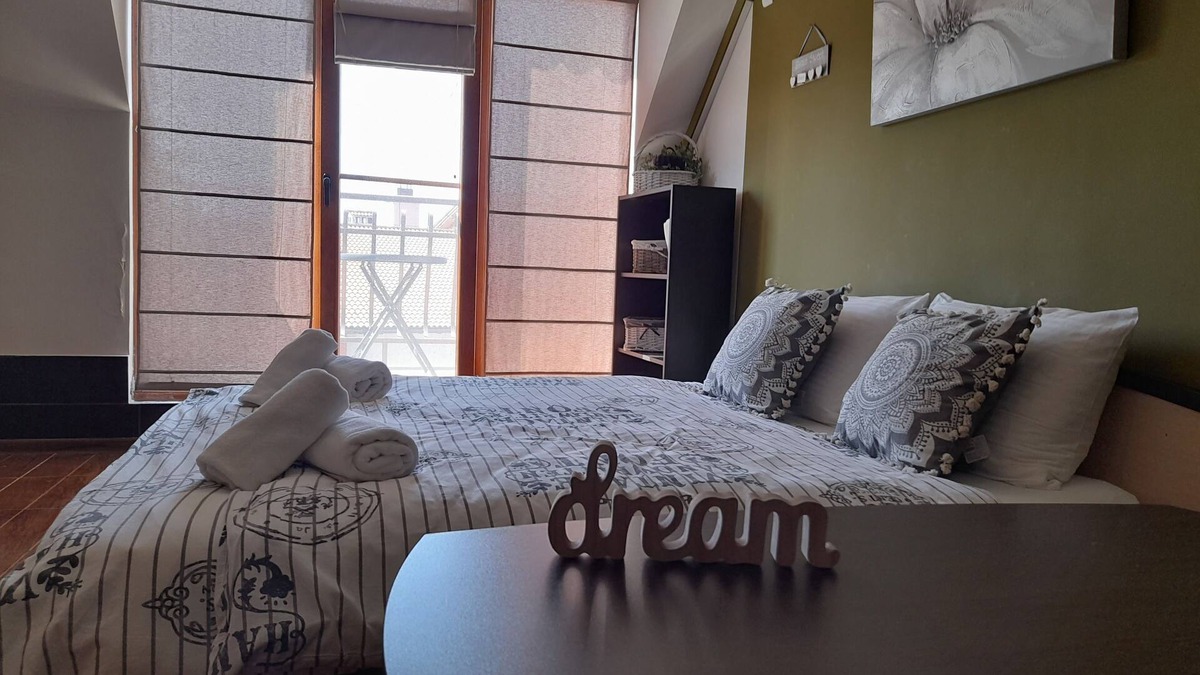 Dragijevo Apartment | Spectacular view from the balkony !