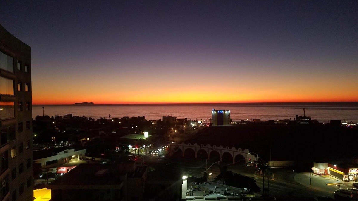 Playas de Tijuana Condo | Spectacular Views Coastline Islands & City - Great Location