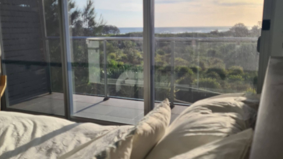 Anna Bay House | Spectacular water views. Family & pet friendly. 2 min from beach and playground.