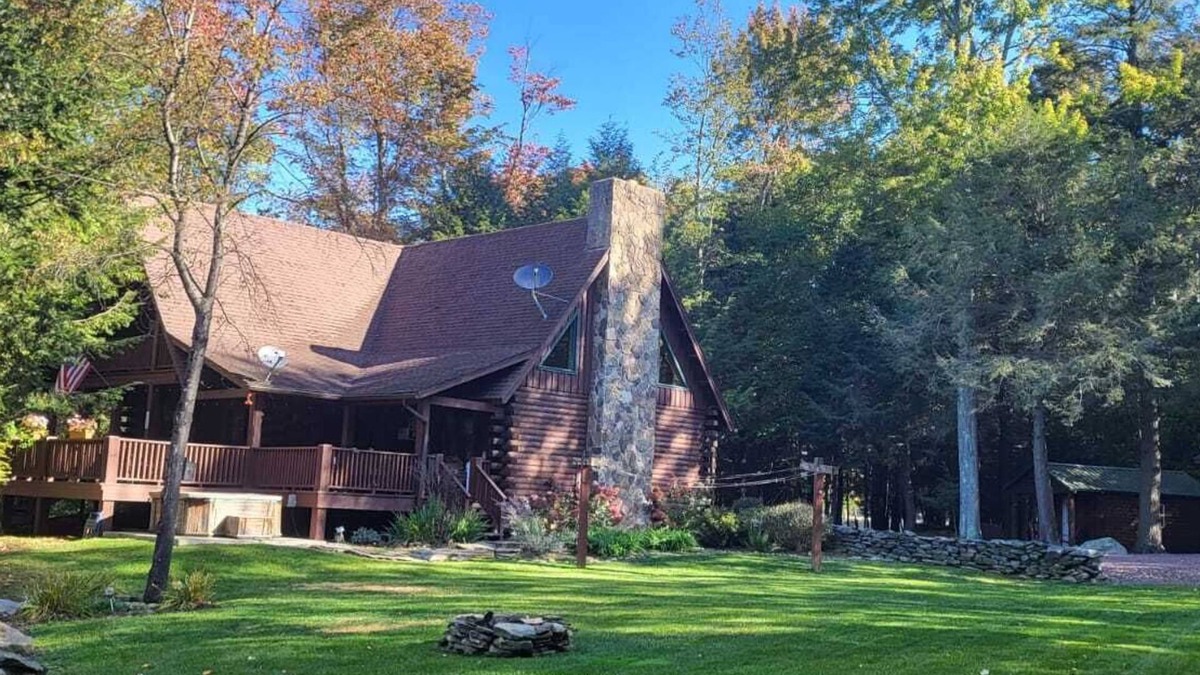 Roaring Branch Cabin | Spectular Cabin on private Lake, 38 acres w hiking trails, fish, swim and kayak.
