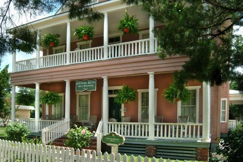 St. Marys Bed & Breakfast | Spencer House Inn