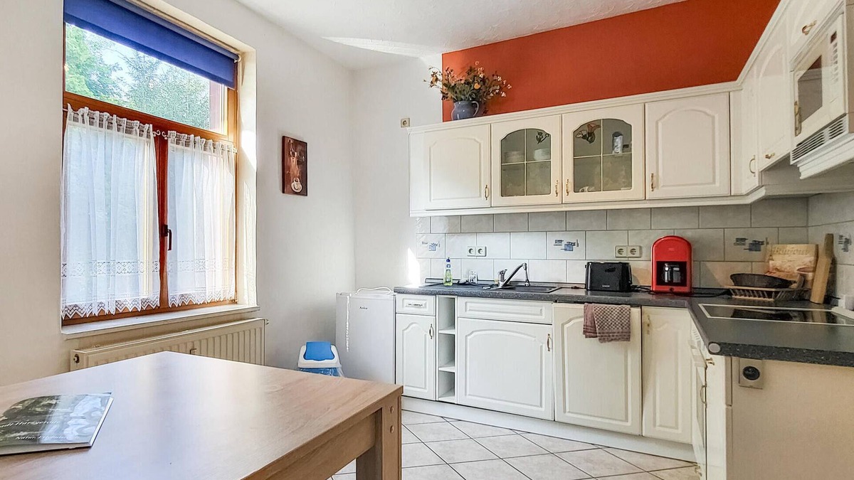 Harzgerode Apartment | Spend an unforgettable vacation in this inviting vacation home overlooking the park.