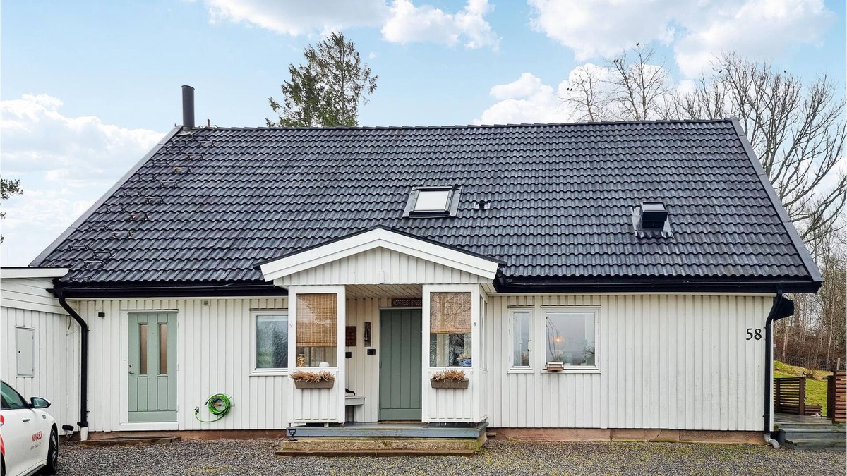 Munkedal Municipality House | Spend an unforgettable vacation in this inviting cottage with outdoor hot tub!