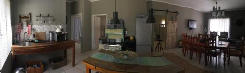 Windhoek House | Spinoza Self Catering Accommodation