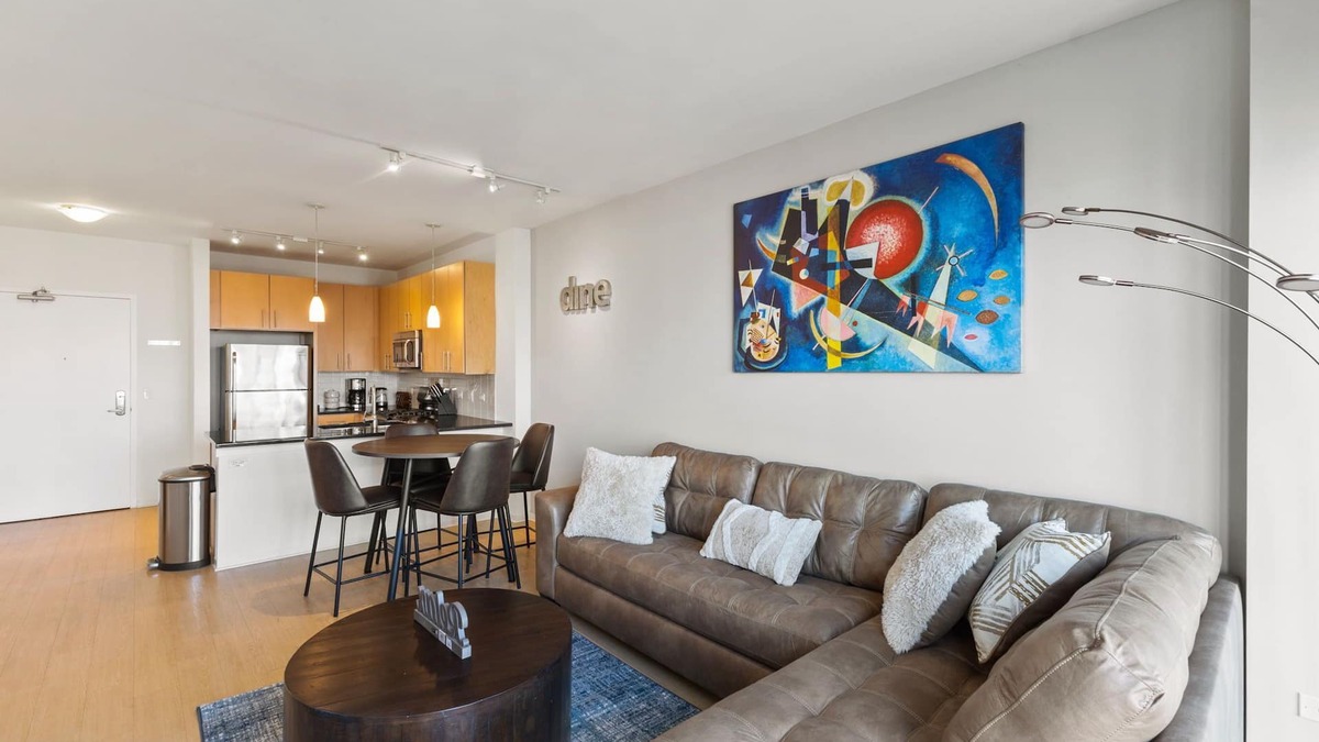 Evanston Apartment | Spirit of Evanston