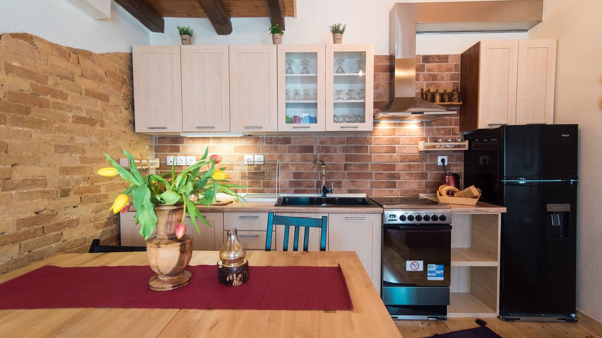 Chlomatiana Cottage | Spiti Lagis - rustic cottage house with 1BR loft
