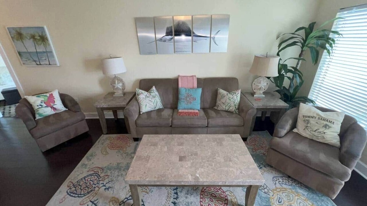 Independence Square Apartment | Splash Harbour Waterfront Condo, Harbourside #6617