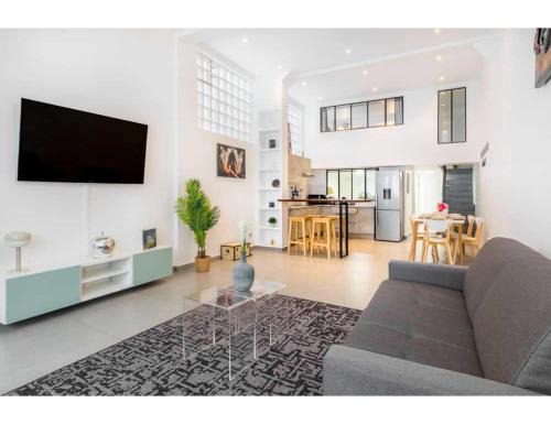 Quartier Sainte-Marguerite Apartment | Splendid loft - 3BR 10P - Place de la Nation