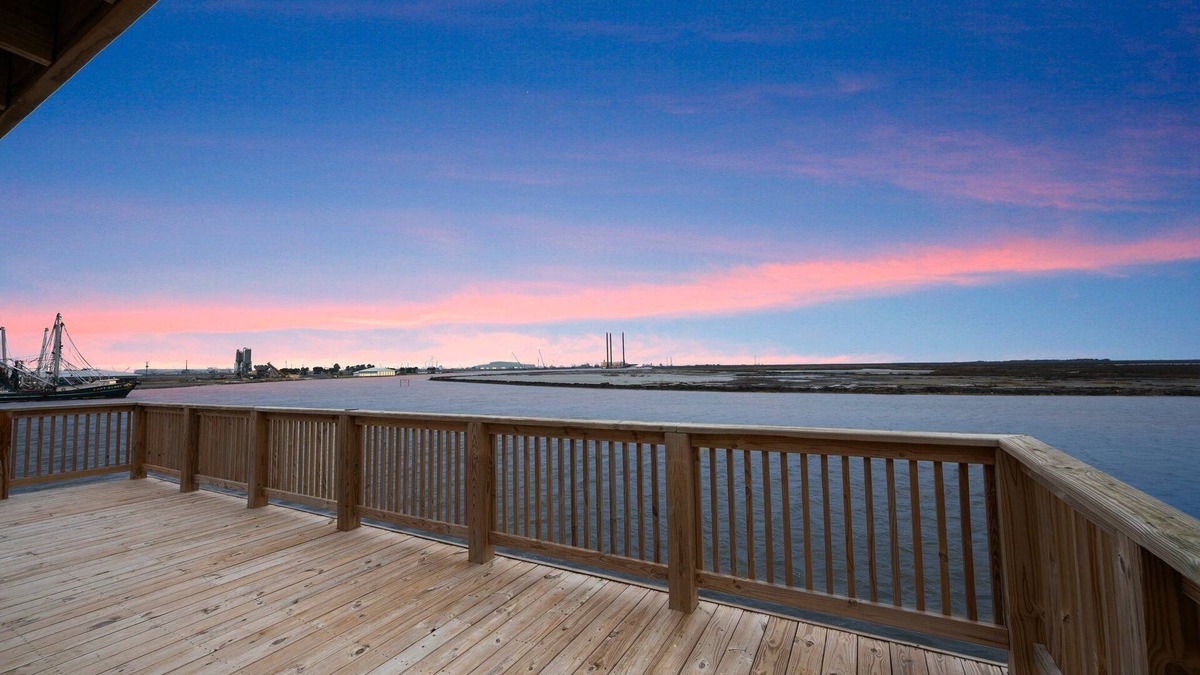 Golden Meadow House | Sportsman's Paradise: Steps away from your next adventure