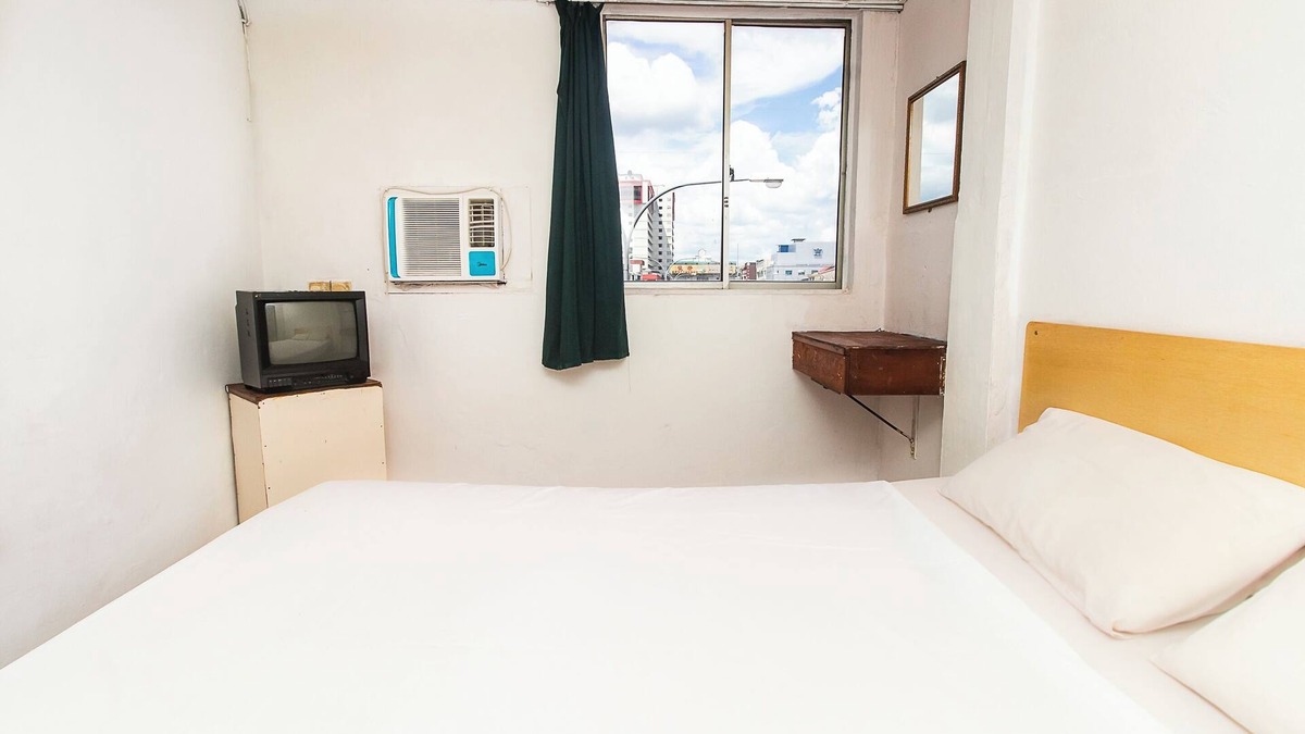 Sibu Hotel | SPOT ON 89916 Gold Star Hotel