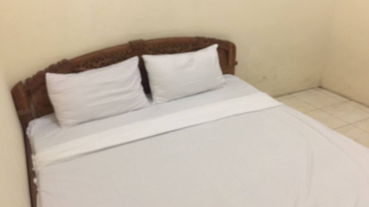 Sedati Hotel | SPOT ON 93670 Homestay Vicky 2 Syariah