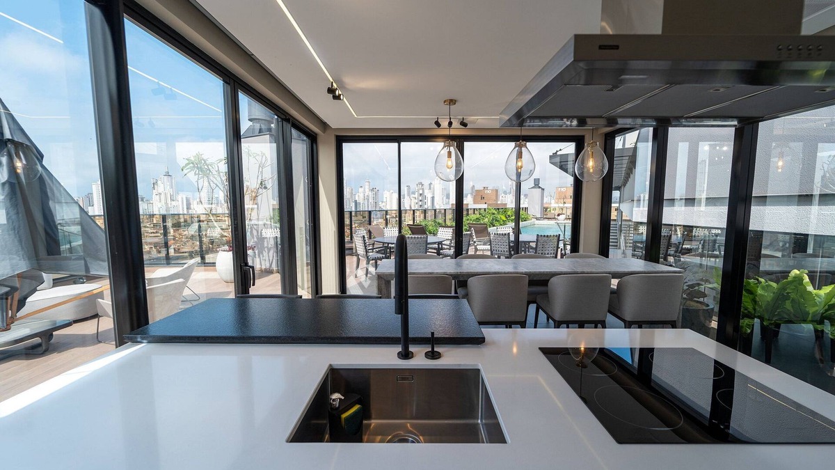Estados Condo | Spot One Garden Apartment
