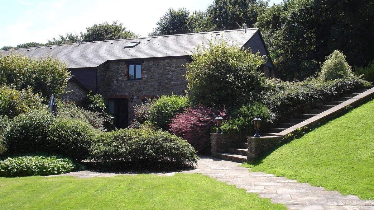 Bolberry House | Spring Barn, Nr Salcombe, Luxury Accom, 5 Bedroom, Sleeps 10, 4 Star, EV Charger
