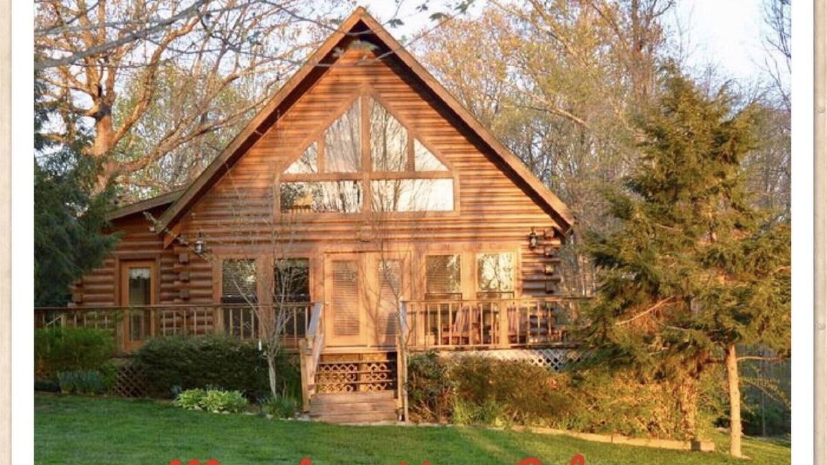 Spencer Cabin | Spring Break dates available! 2B/2.5B cabin by Fall Creek Falls State Park!