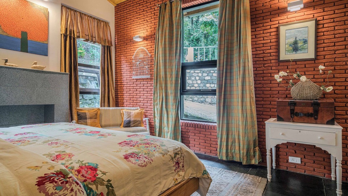 Bhimtal Villa | Spring Casa by Ebony Stays | Luxury 4BHK Villa in Bhimtal with Valley Views