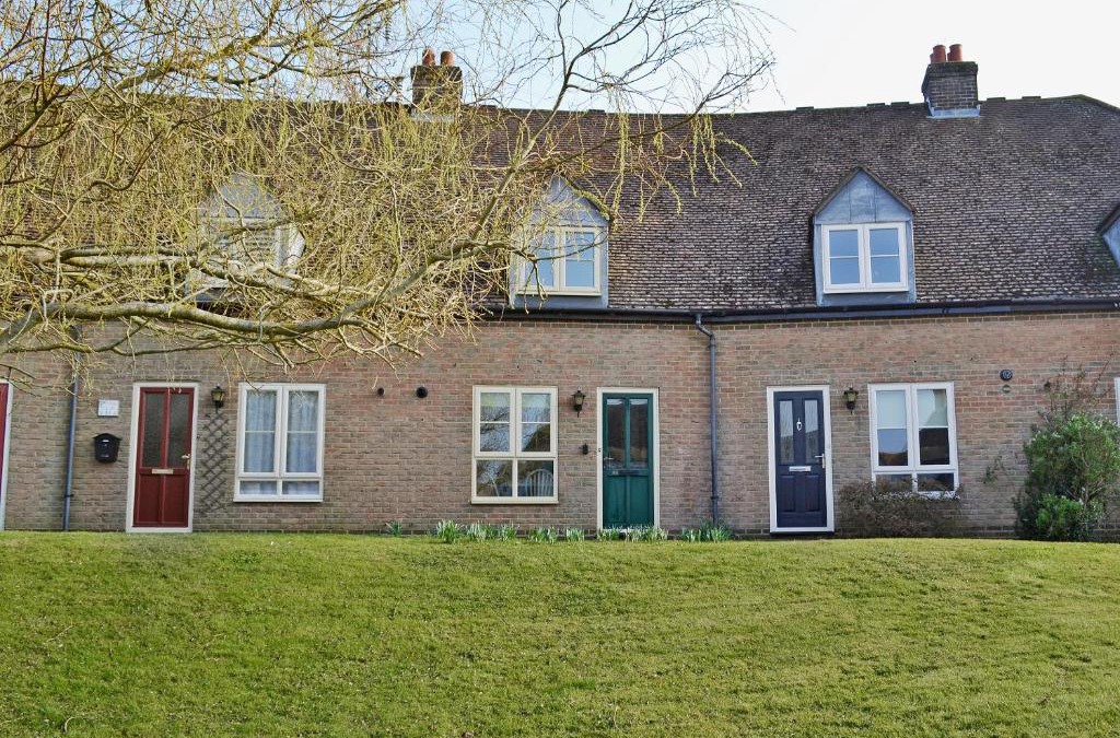 Whippingham House | Spring Cottage