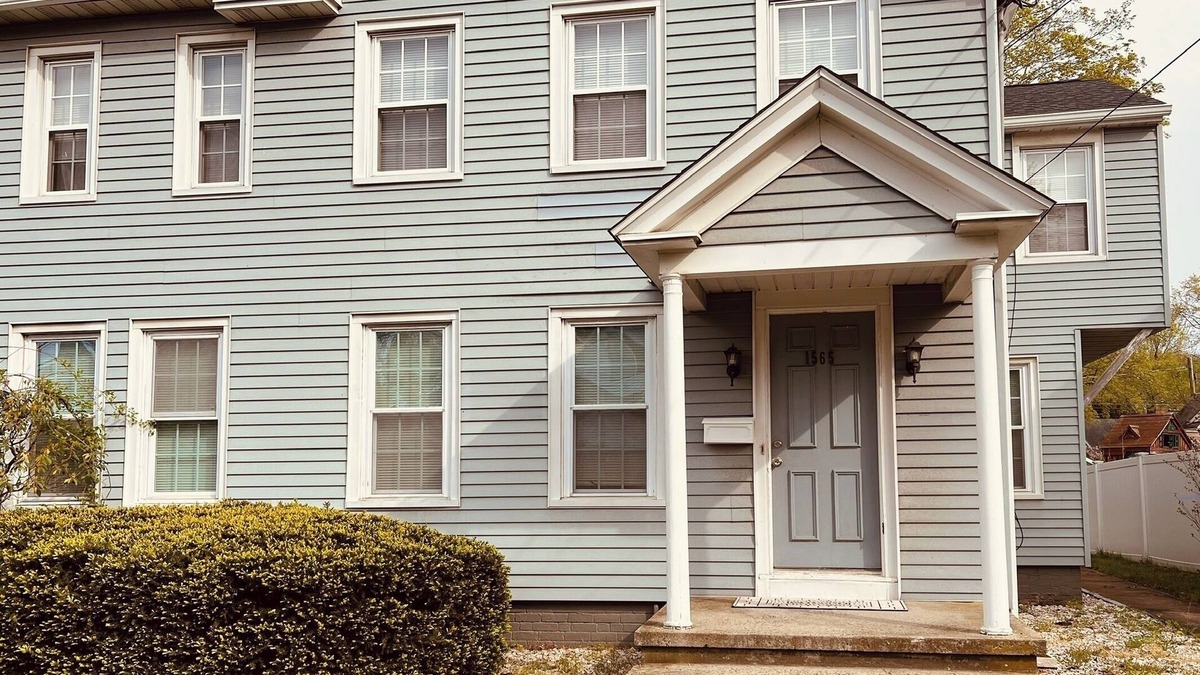Hamden Apartment | Spring Glen SuitennEntire rental unit in Hamden, Connecticutnn