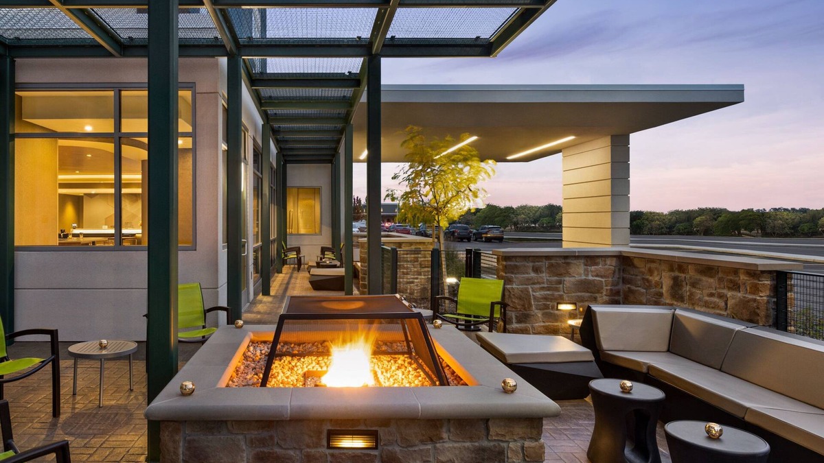 Camp Hill Hotel | SpringHill Suites by Marriott Camp Hill