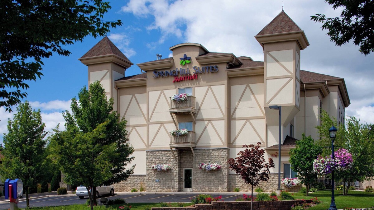 Frankenmuth Hotel | SpringHill Suites by Marriott Frankenmuth