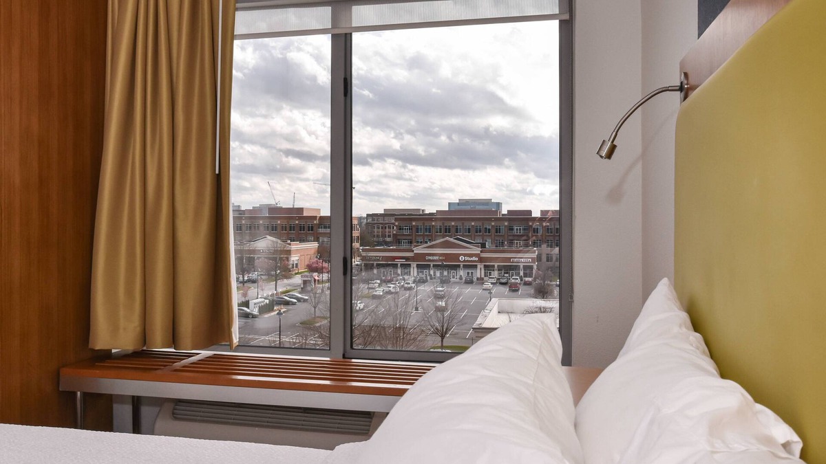 Ballantyne Hotel | SpringHill Suites by Marriott Charlotte Ballantyne