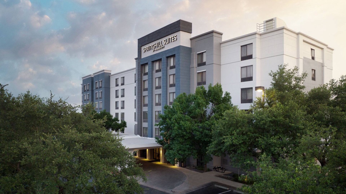 Franklin Park Hotel | SpringHill Suites by Marriott Austin South