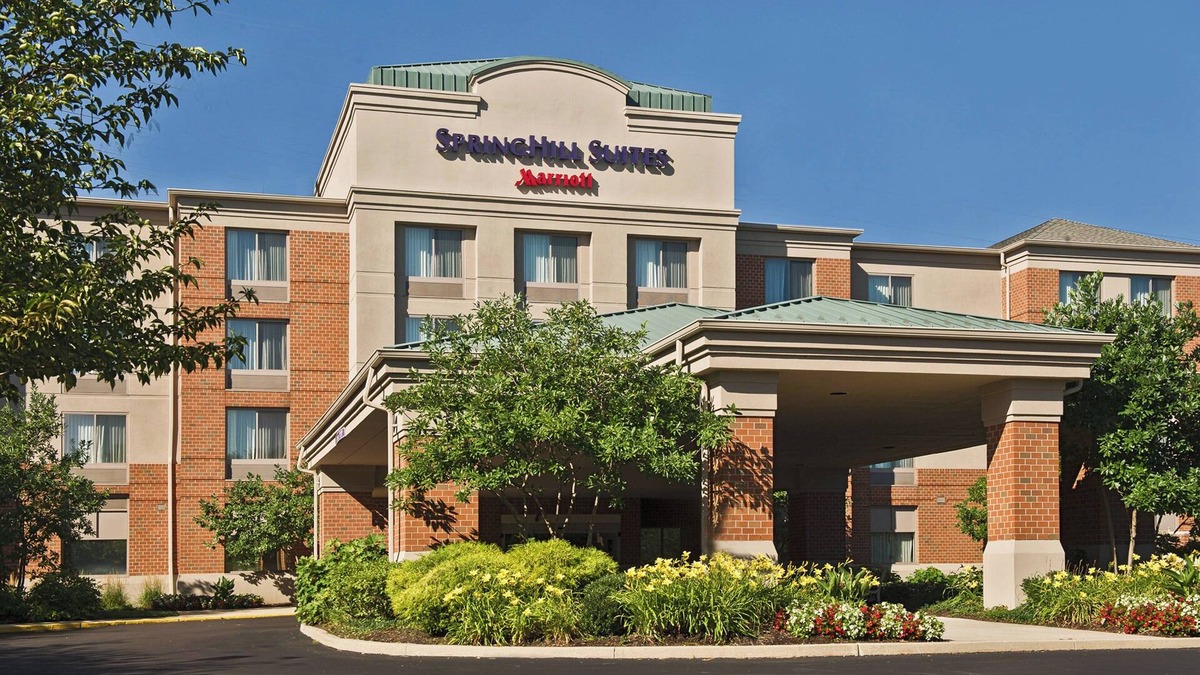 Willow Grove Hotel | SpringHill Suites Philadelphia Willow Grove
