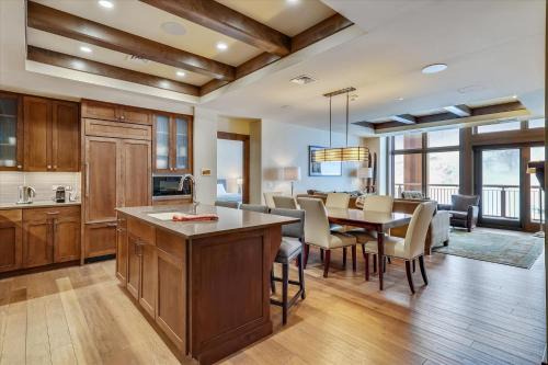 Stowe Area House | Spruce Adventure