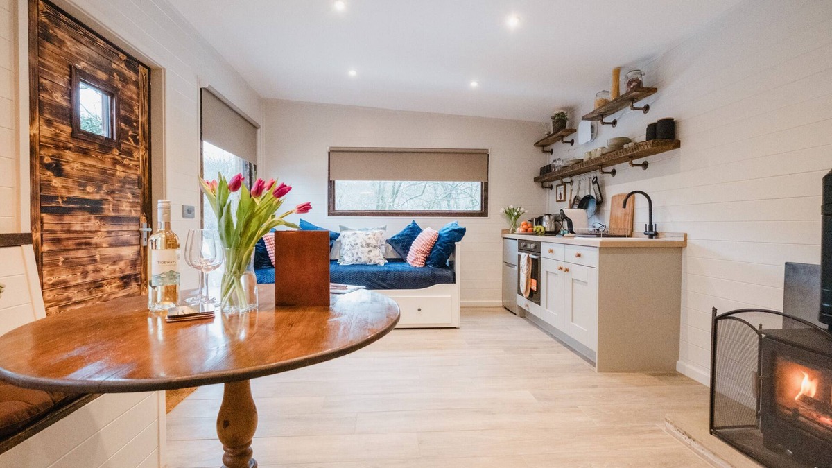 Marsden Cabin | Spy's Cabin, perfect for a getaway.