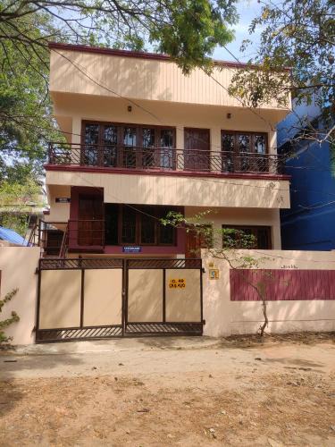 Thiruvananthapuram Cabin | Sreevalsam Guest House