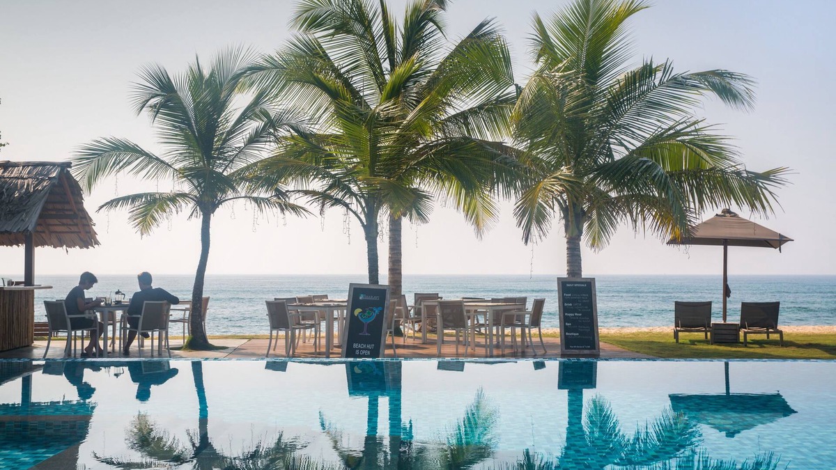 Thalaramba Hotel | Sri Sharavi Beach Villas & Spa