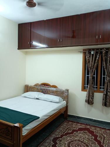 Theni House | Srinadhi Vasishta Homestays