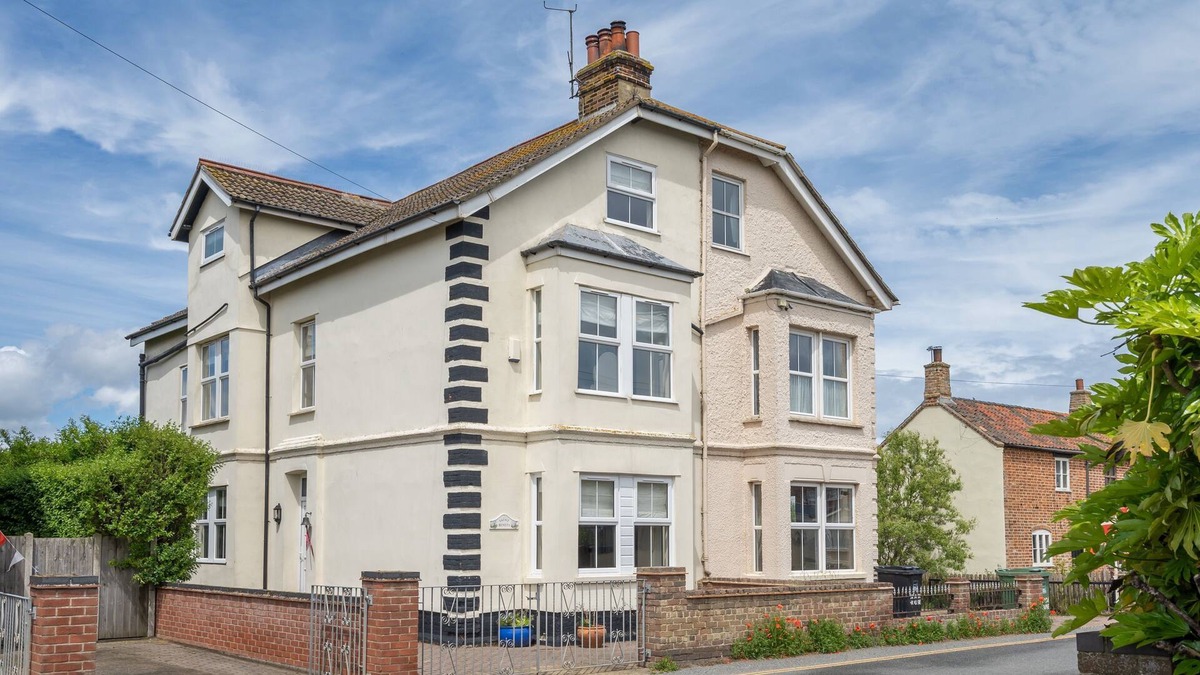 Sea Palling Apartment | St Benets | East Ruston Cottages