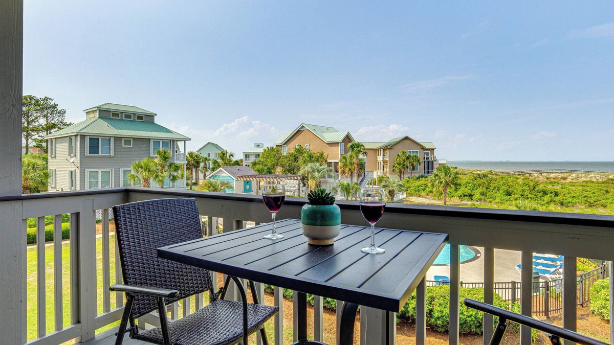 Beachwalk Condo | St Helena Island Condo - 1/2 Mi to Beach