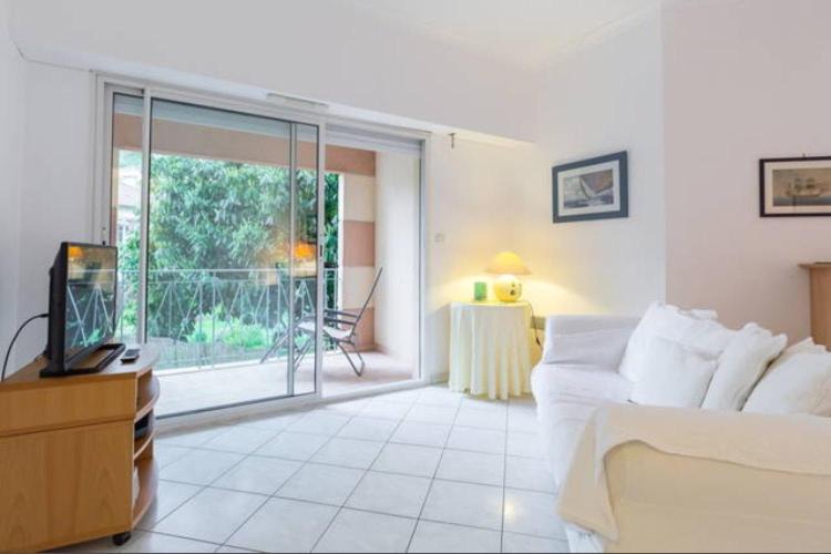Cap-Ferrat Apartment | St JEAN CAP FERRAT CENTRAL CONTEMPORARY LOVELY WIFI